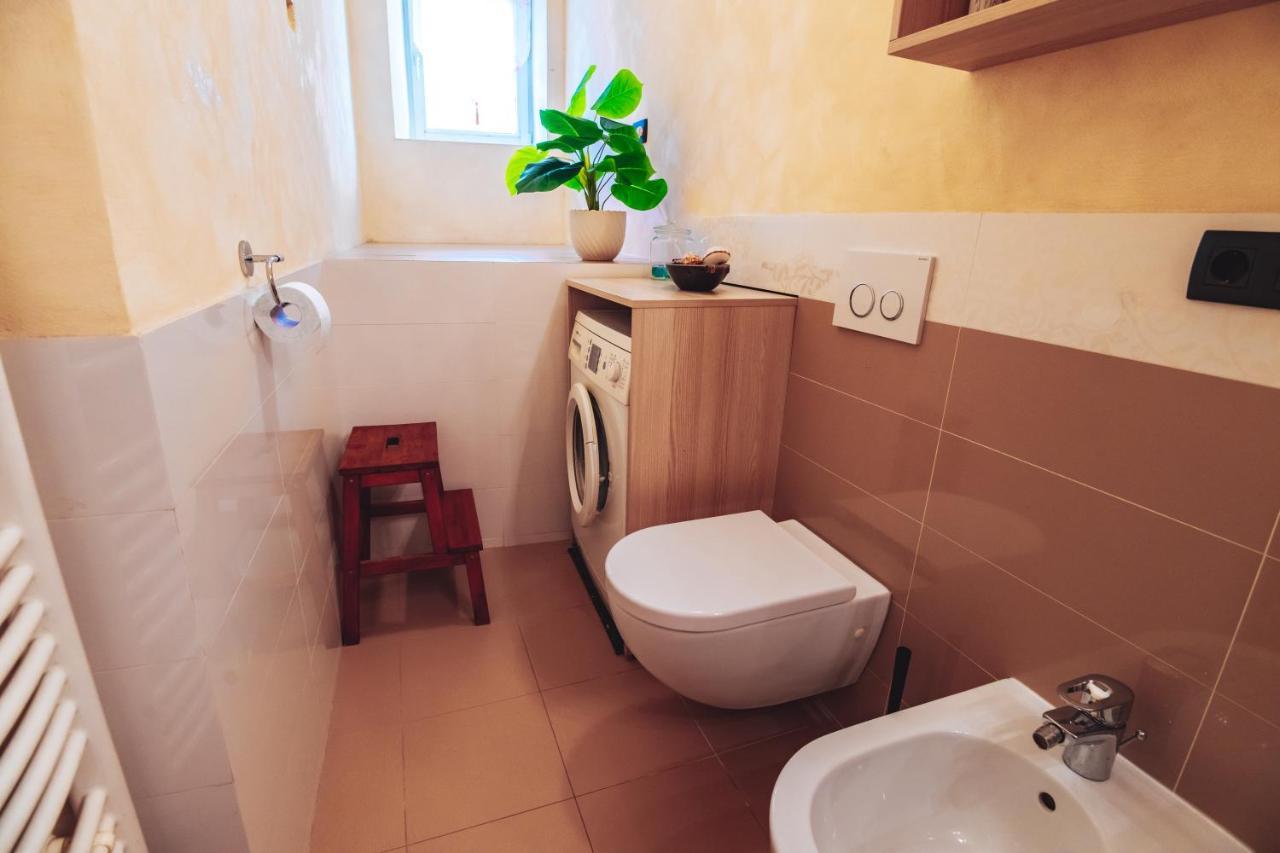 Living Vegova-with Parking Apartment Laibach